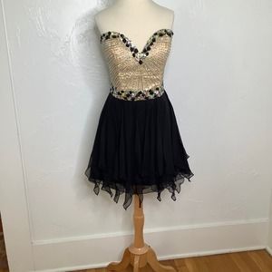 Sherri Hill 1928 Gold & Black Beaded Strapless Prom Dress size 10 EUC